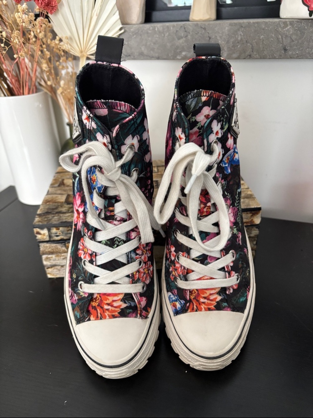 WISHBONE (6) Collection Floral High-Top Canvas Sneakers Black Pink Platform - 6 - Picture 7 of 16